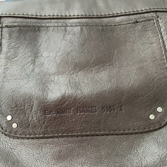 HAKEI Spanish Leather Crossbody Bag - Picture 6 of 8